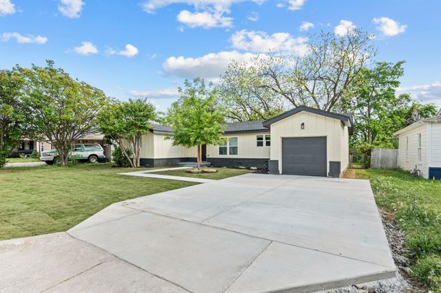 5008 Nadine Drive, Haltom City, TX 76117