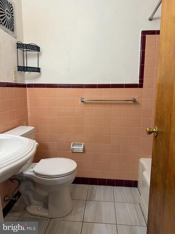 6324 LEONARD ST, Philadelphia, PA 19149
