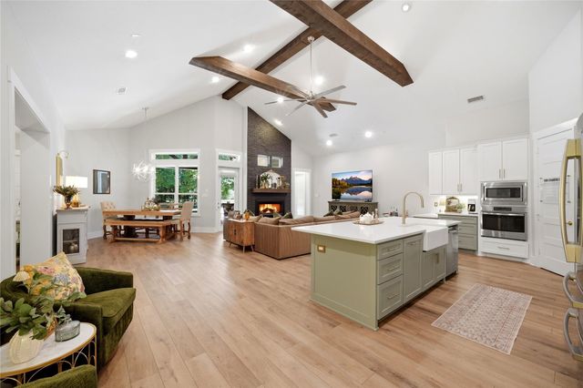 8857 Catamaran Way, Montgomery, TX 77316