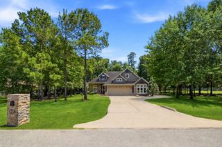 8857 Catamaran Way, Montgomery, TX 77316