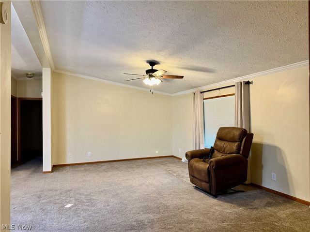 5665 Innkeeper Street SE, Dennison, OH 44621