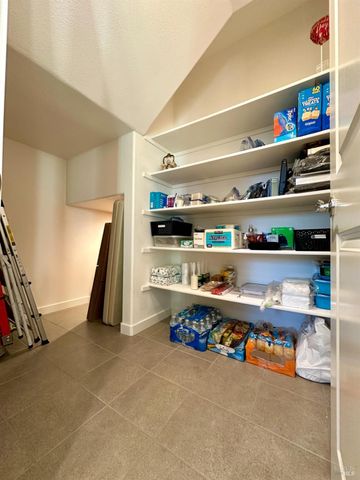 1401 Jamboree Dr, Fairfield, CA 94533