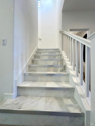 1401 Jamboree Dr, Fairfield, CA 94533