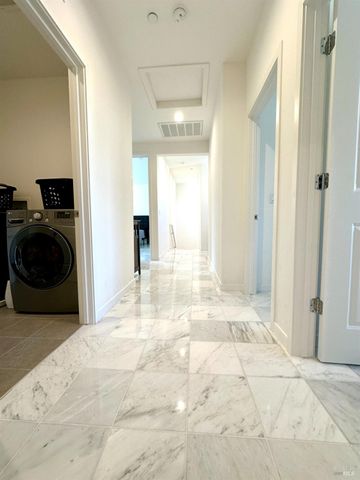 1401 Jamboree Dr, Fairfield, CA 94533