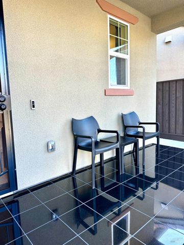 1401 Jamboree Dr, Fairfield, CA 94533