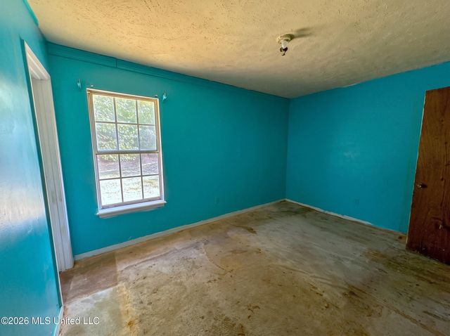 565 Sunny Orchard Lane, Clinton, MS 39056