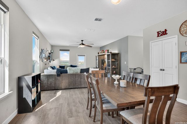 7001 Lions Park, San Antonio, TX 78252