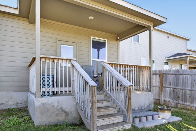 7001 Lions Park, San Antonio, TX 78252