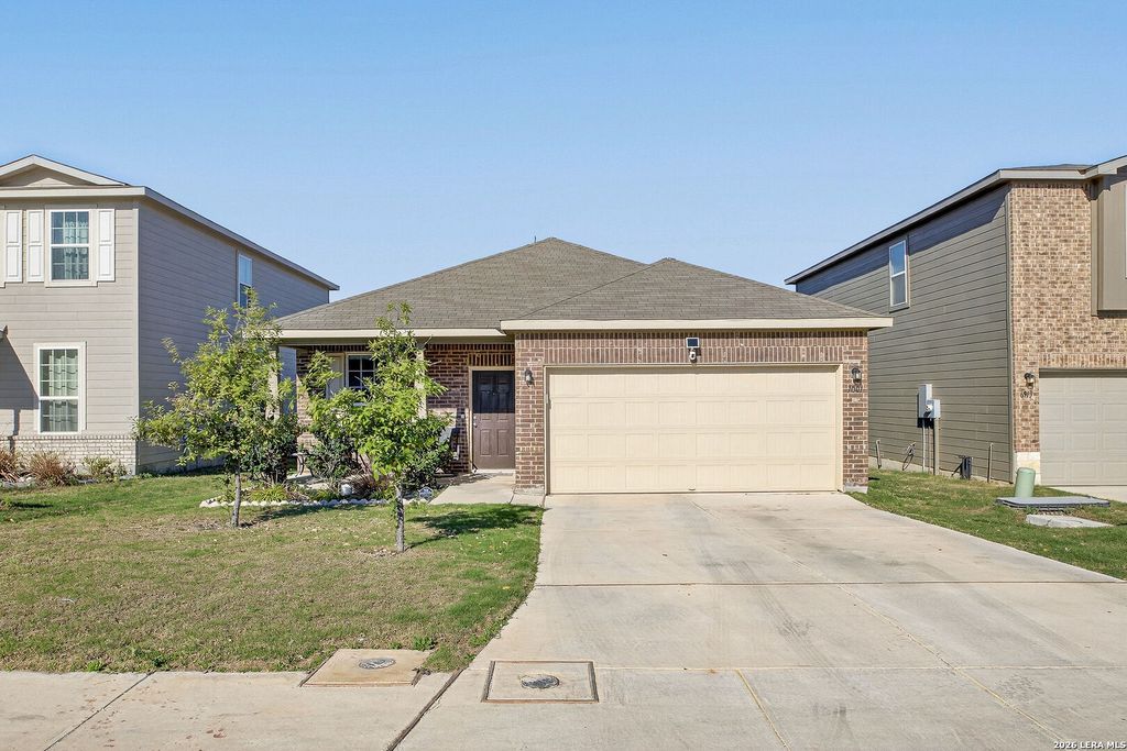 7001 Lions Park, San Antonio, TX 78252
