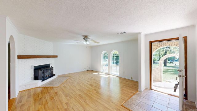 250 Mission Drive, Malvern, AR 72104