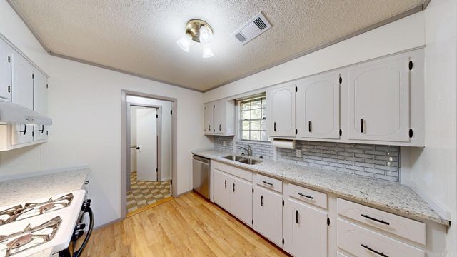 250 Mission Drive, Malvern, AR 72104