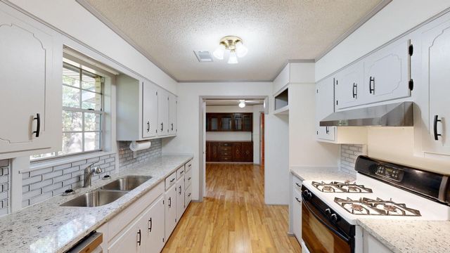 250 Mission Drive, Malvern, AR 72104