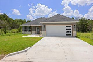 2414 Forest Hill Lane, Granbury, TX 76048