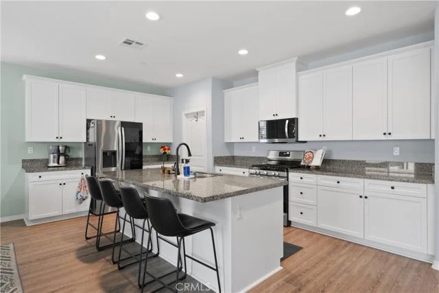 34381 Yellow Sage Court, Murrieta, CA 92563
