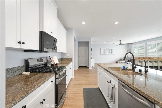 34381 Yellow Sage Court, Murrieta, CA 92563