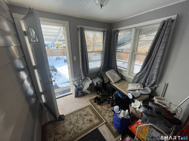 52 Bennett Avenue, Waterbury, CT 06708