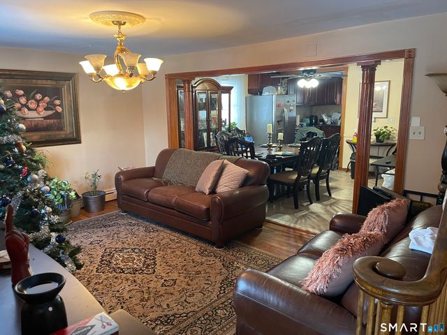 52 Bennett Avenue, Waterbury, CT 06708