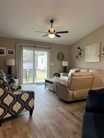 4 MALAUKA RADIAL PASS, Ocklawaha, FL 32179