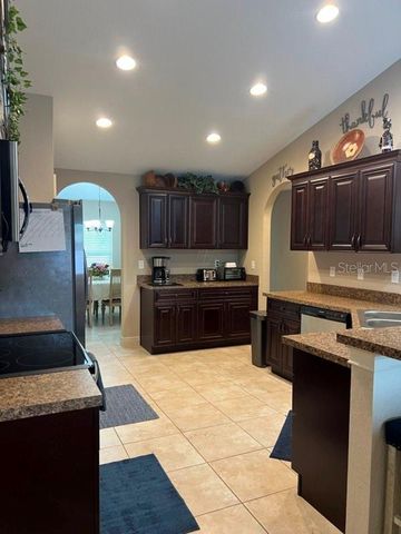 4 MALAUKA RADIAL PASS, Ocklawaha, FL 32179