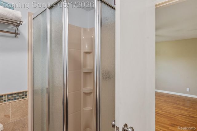 6109 Pebbleshire Drive, Grand Blanc Charter Township, MI 48439