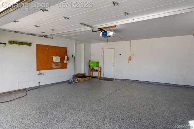 6109 Pebbleshire Drive, Grand Blanc Charter Township, MI 48439