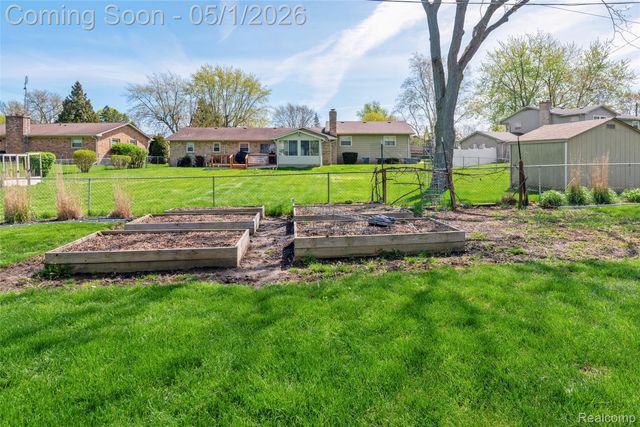 6109 Pebbleshire Drive, Grand Blanc Charter Township, MI 48439