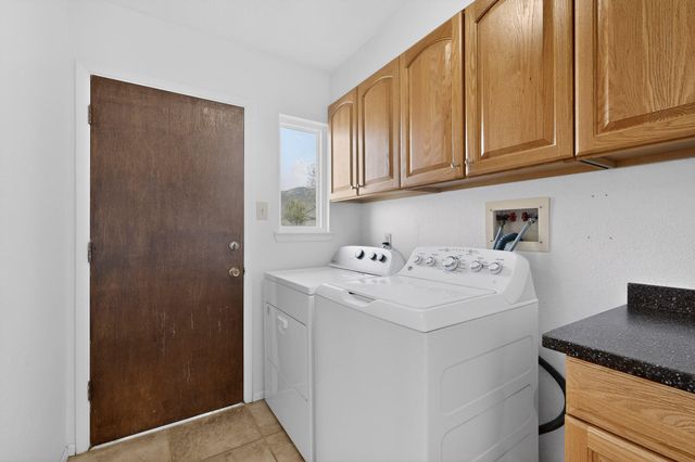 12125 Emperor Drive NE, Albuquerque, NM 87123