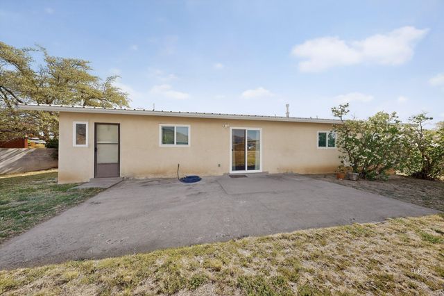 12125 Emperor Drive NE, Albuquerque, NM 87123