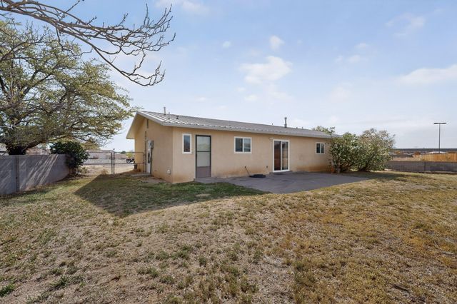 12125 Emperor Drive NE, Albuquerque, NM 87123