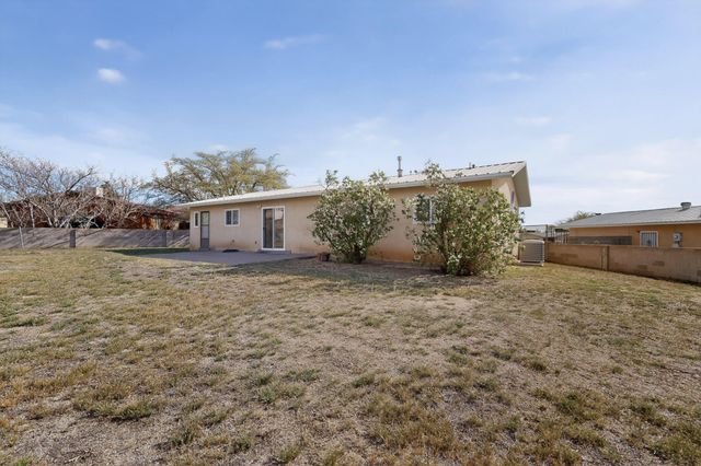 12125 Emperor Drive NE, Albuquerque, NM 87123