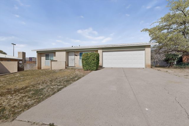 12125 Emperor Drive NE, Albuquerque, NM 87123