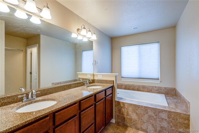 957 Salmon Pond Way, Colorado Springs, CO 80921
