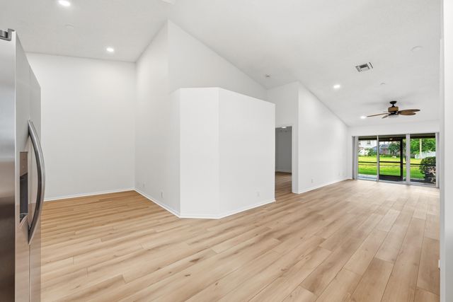 7618 S Pinewalk Dr S S 132, Margate, FL 33063
