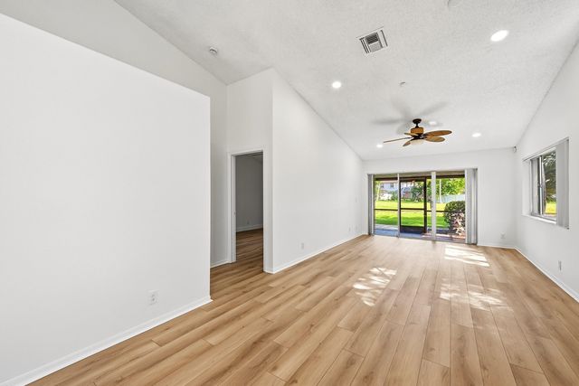 7618 S Pinewalk Dr S S 132, Margate, FL 33063