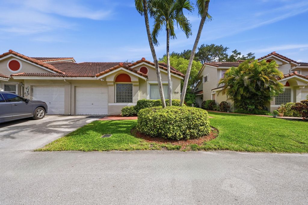 7618 S Pinewalk Dr S S 132, Margate, FL 33063
