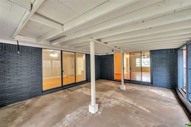 3519 Westridge Street, Houston, TX 77025