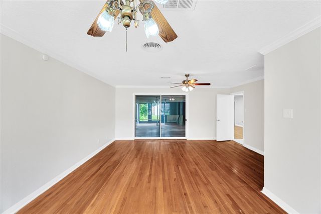 3519 Westridge Street, Houston, TX 77025