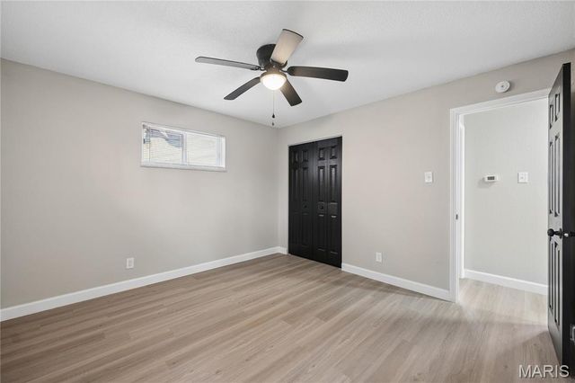 5533 Donbar Drive, St Louis, MO 63121