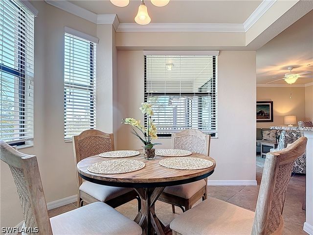 9830 Giaveno CIR 1637, Naples, FL 34113