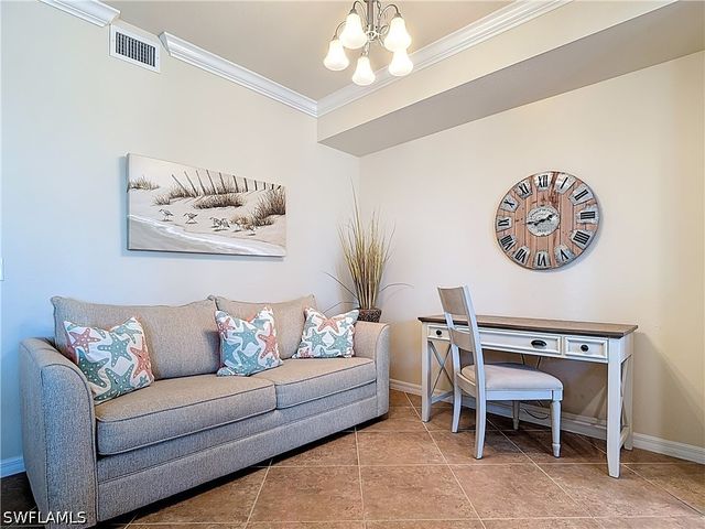 9830 Giaveno CIR 1637, Naples, FL 34113