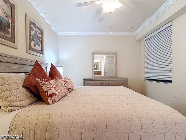 9830 Giaveno CIR 1637, Naples, FL 34113
