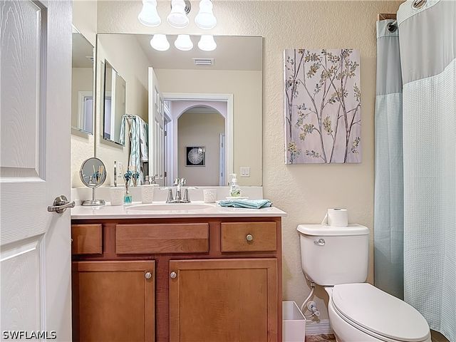 9830 Giaveno CIR 1637, Naples, FL 34113