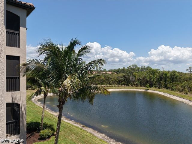 9830 Giaveno CIR 1637, Naples, FL 34113