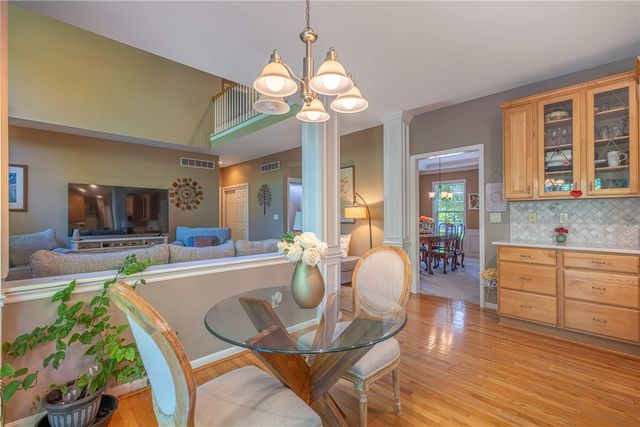 1717 Heritage Lake Drive, Centerville, OH 45458