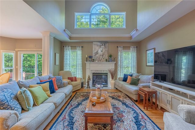 1717 Heritage Lake Drive, Centerville, OH 45458