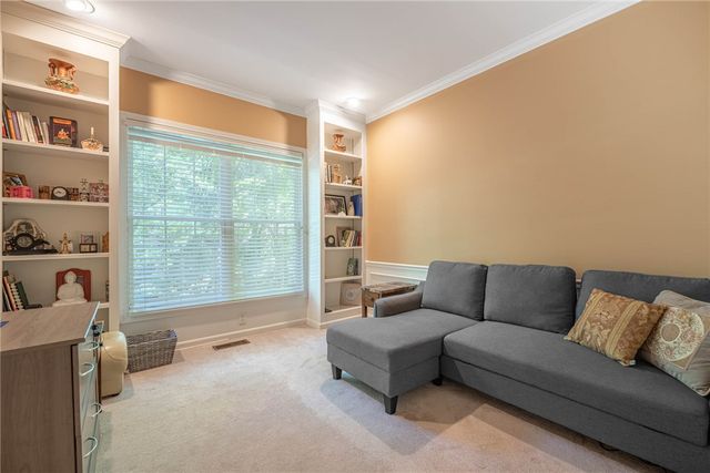 1717 Heritage Lake Drive, Centerville, OH 45458