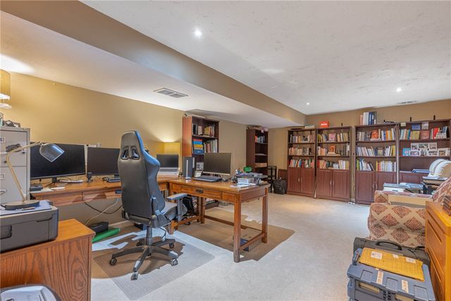 1717 Heritage Lake Drive, Centerville, OH 45458