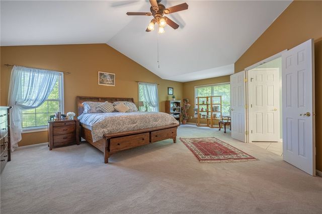 1717 Heritage Lake Drive, Centerville, OH 45458