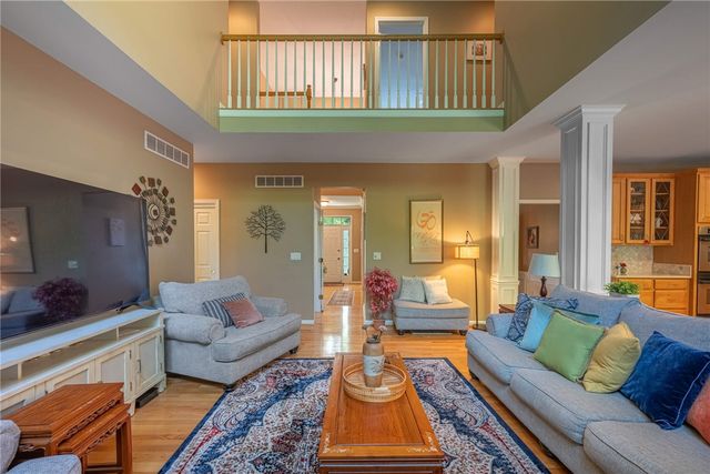 1717 Heritage Lake Drive, Centerville, OH 45458