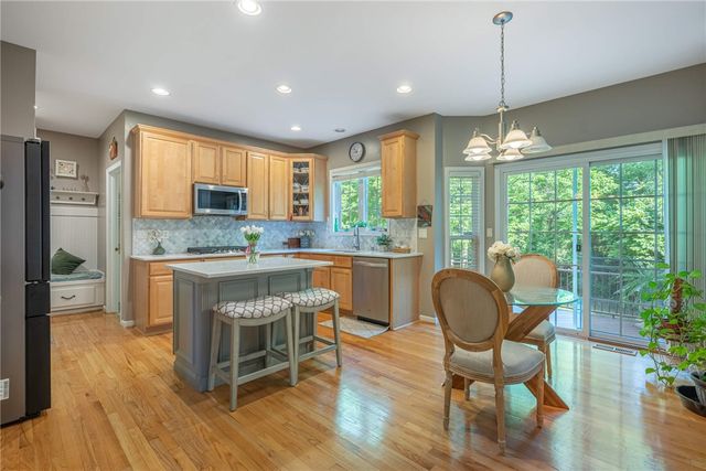 1717 Heritage Lake Drive, Centerville, OH 45458